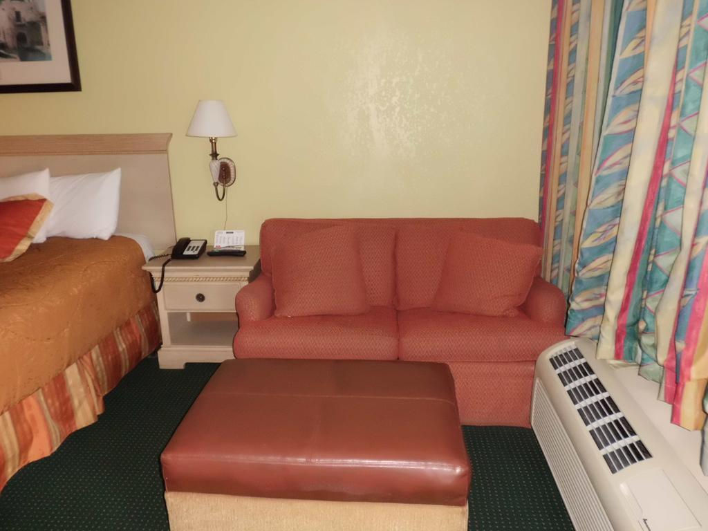America's Best Inn&Suites-Lakeland Buitenkant foto